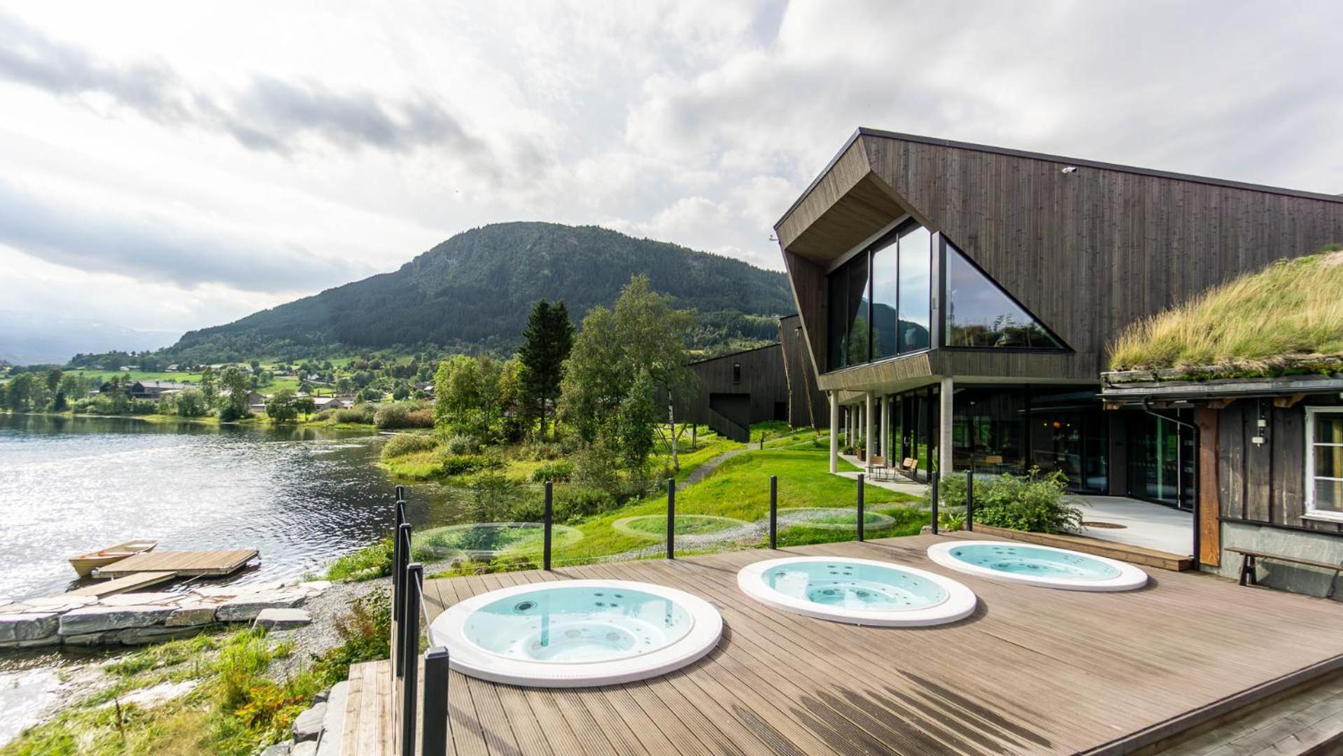Elva Hotel Skulestadmo Kültér fotó