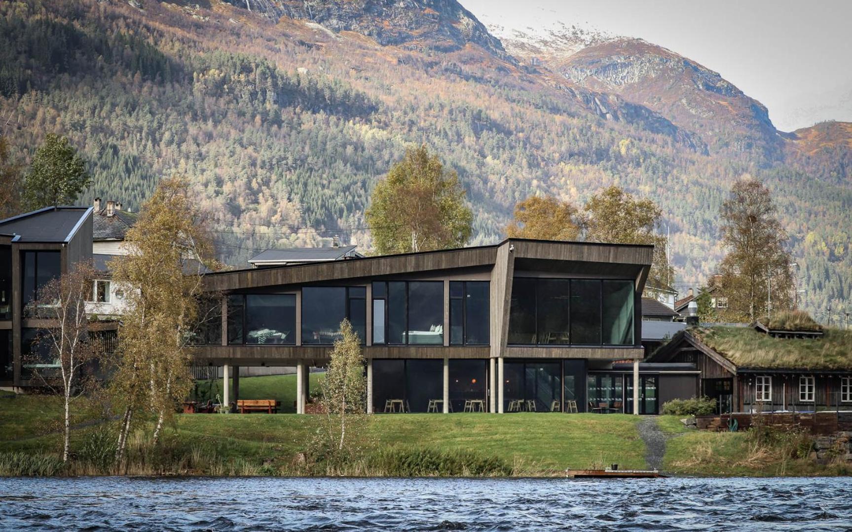 Elva Hotel Skulestadmo Kültér fotó